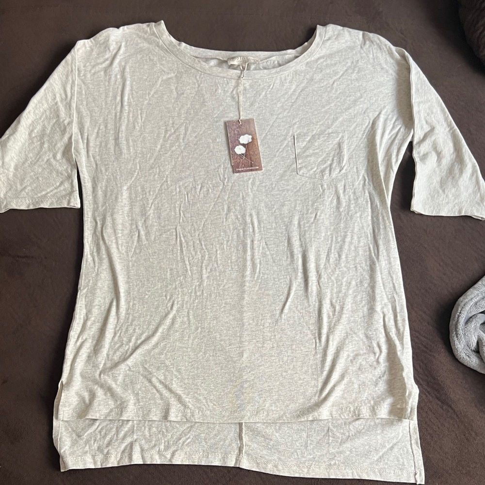 Synergy Organic Clothing Cream Short Sleeve oversized Tee Medium